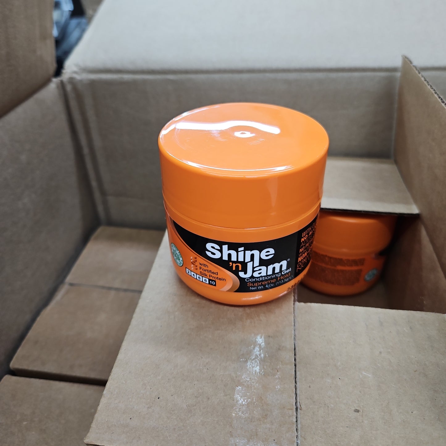 Ampro shine n jam supreme hold 4oz