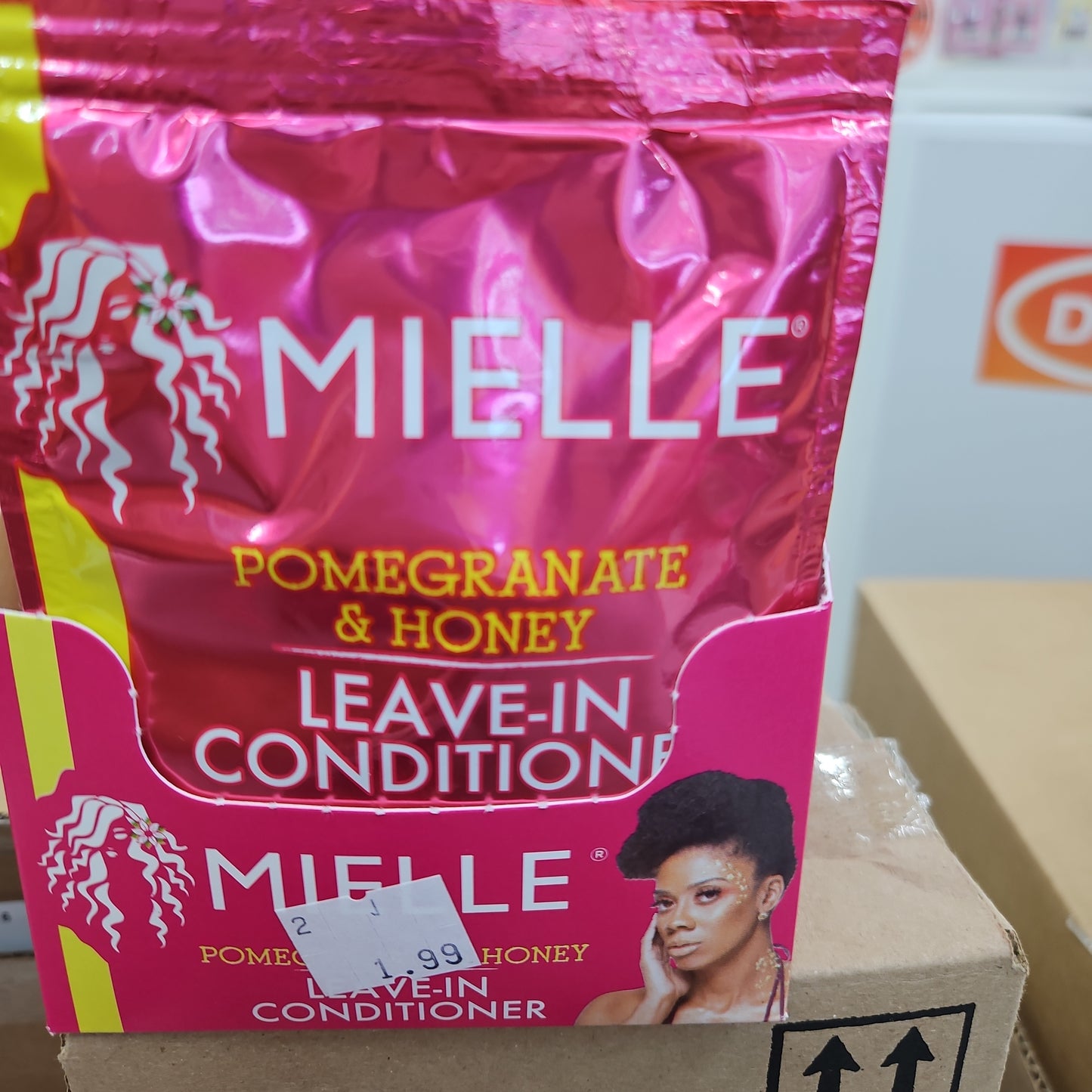 Mielle leave in cond. Pomegranate & honey by Beauty Giant