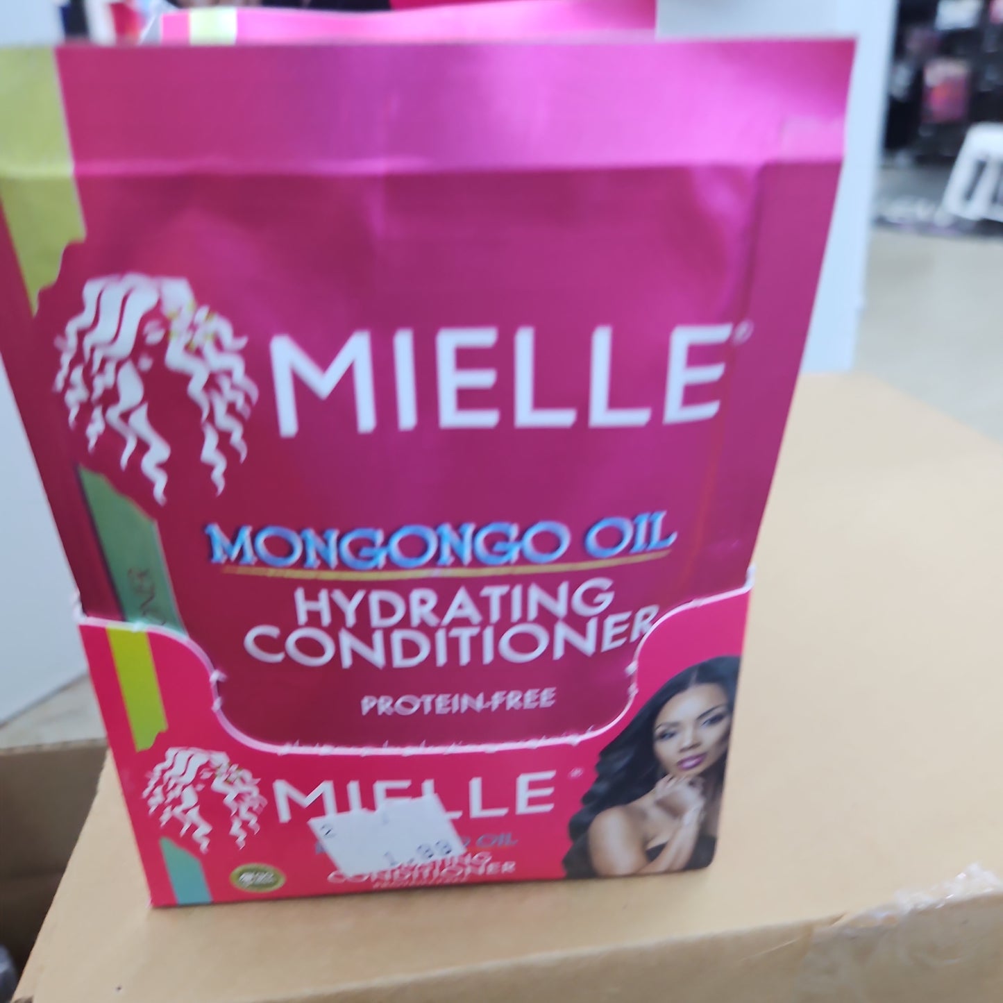 Mielle hydrating cond. Mongongo oil pkt by Beauty Giant