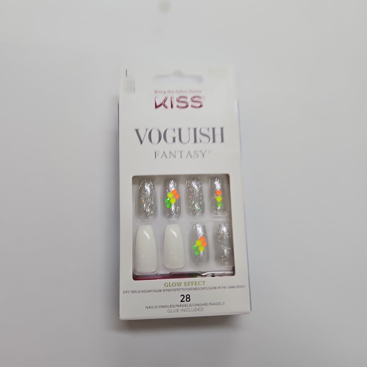 Kiss Vouguish fantasy by beauty-giant