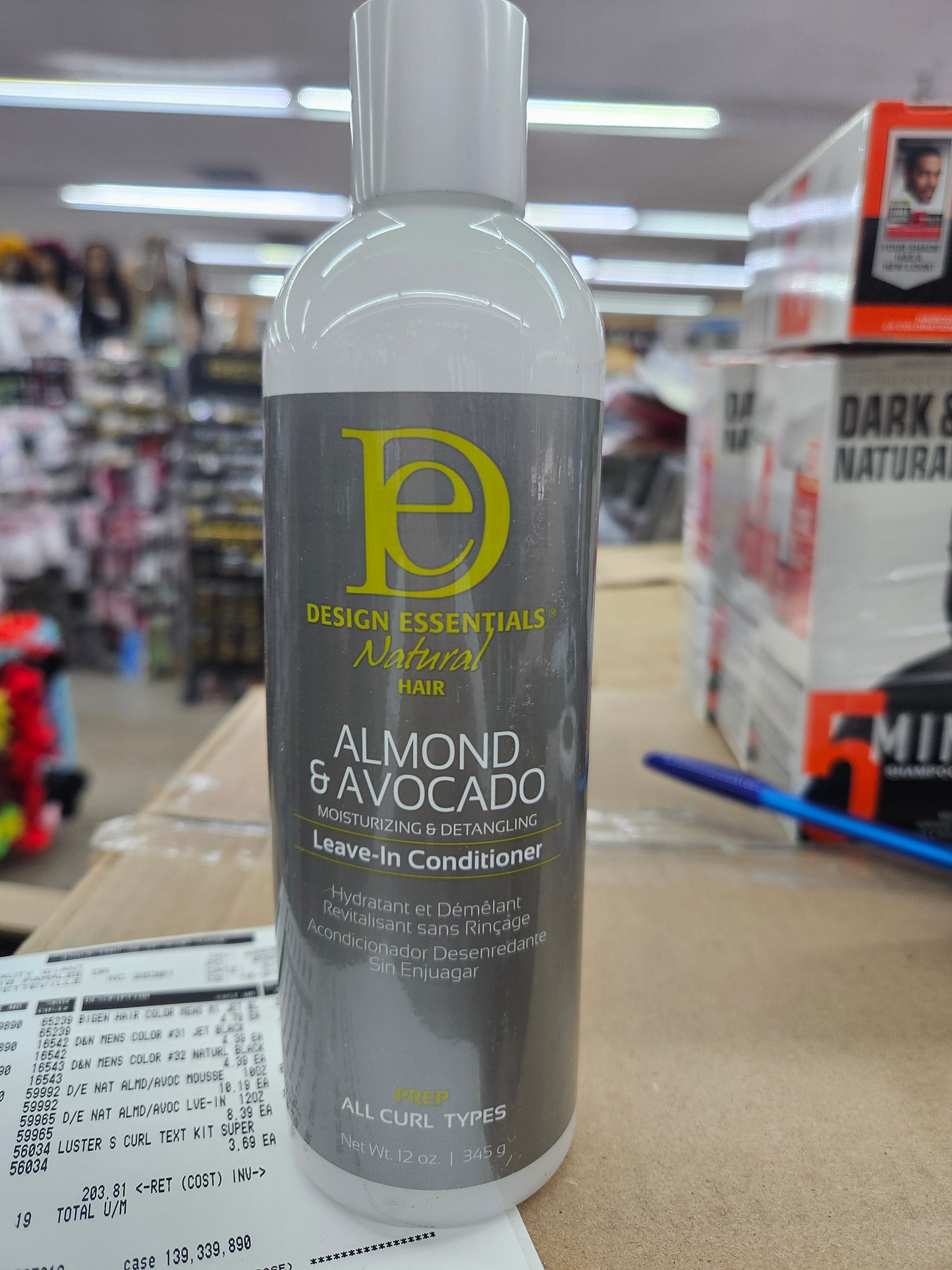 Design essential almond n Avocado leave in
