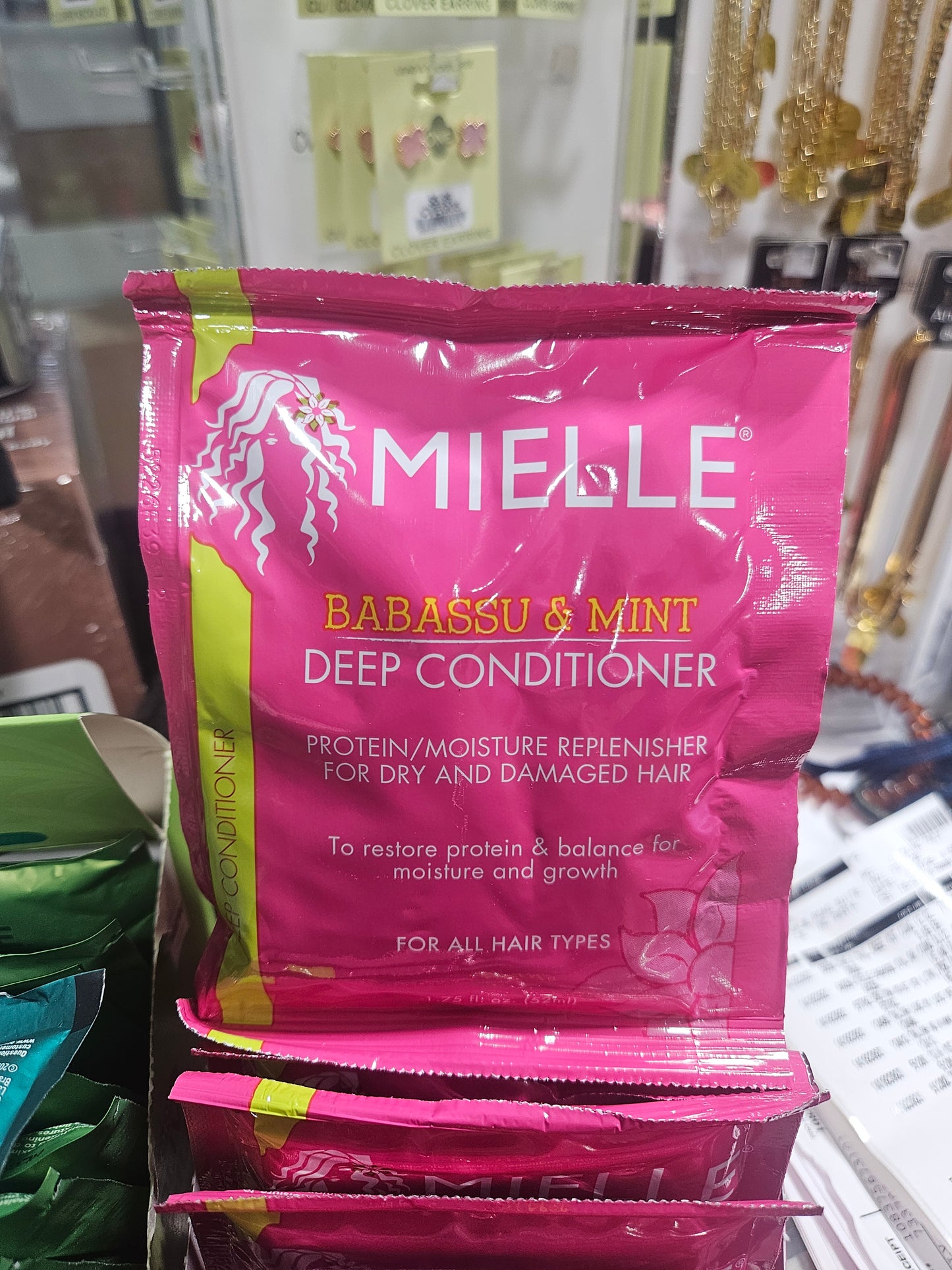 Miller deep conditioner by Beauty Giant