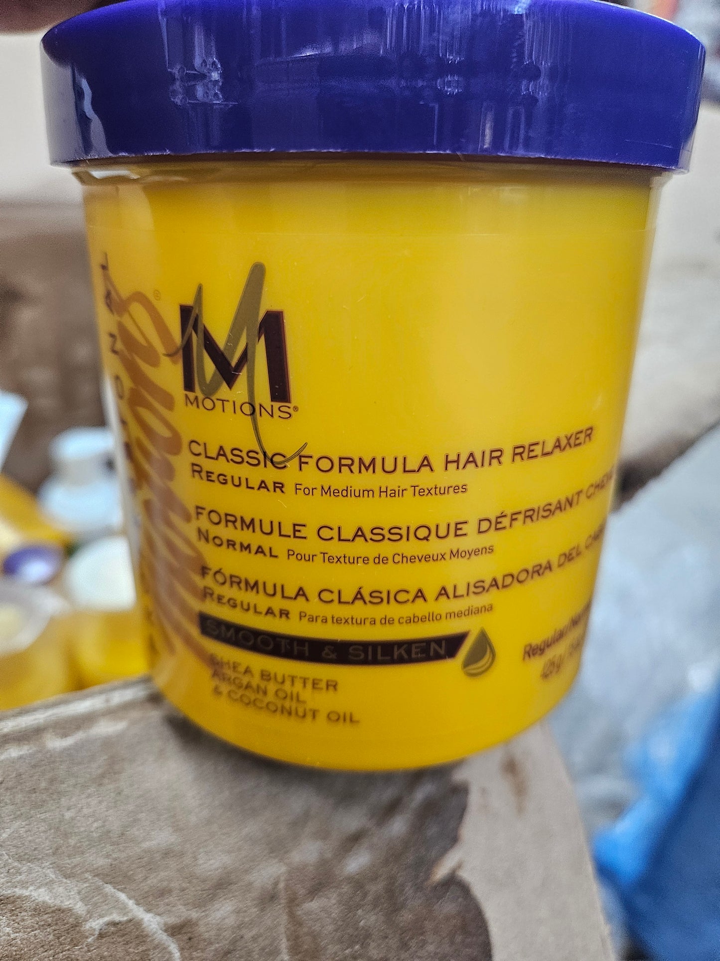 Motions Classic Formula Hair Relaxer. Reg 15oz