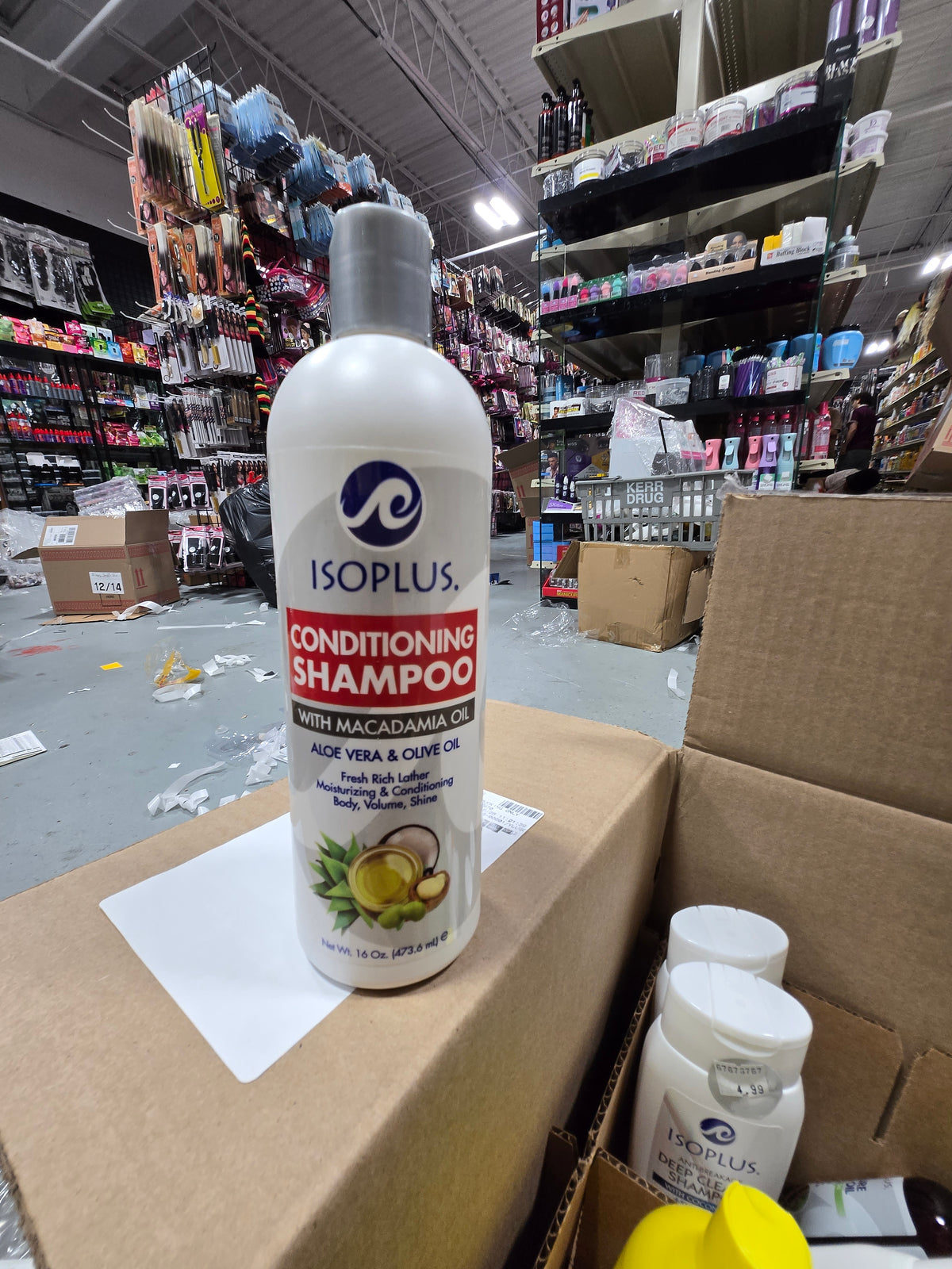 ISOPLUS CONDITION SHAMPOO 16Z by Beauty Giant