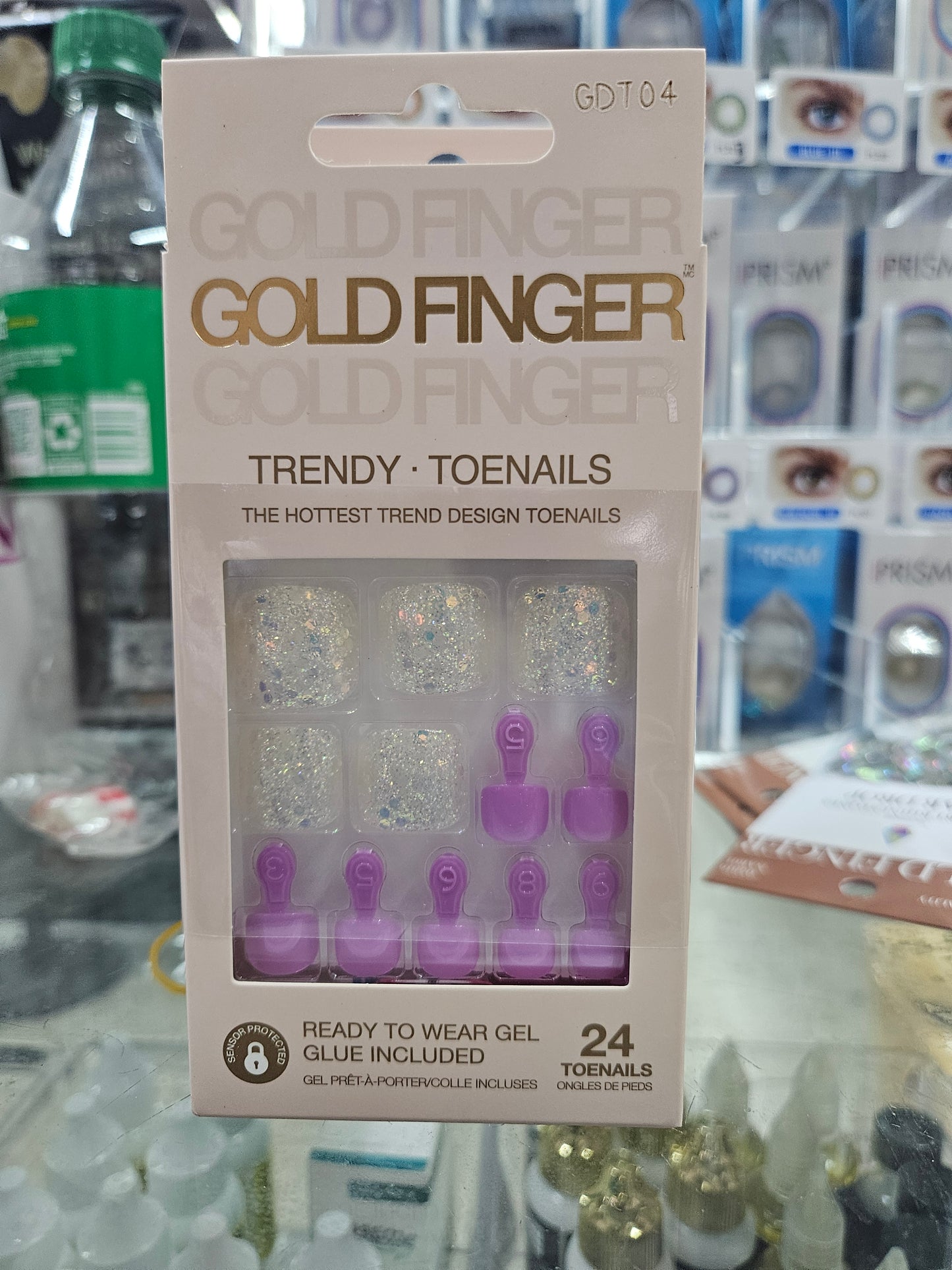 Gold finger Trendy toenails