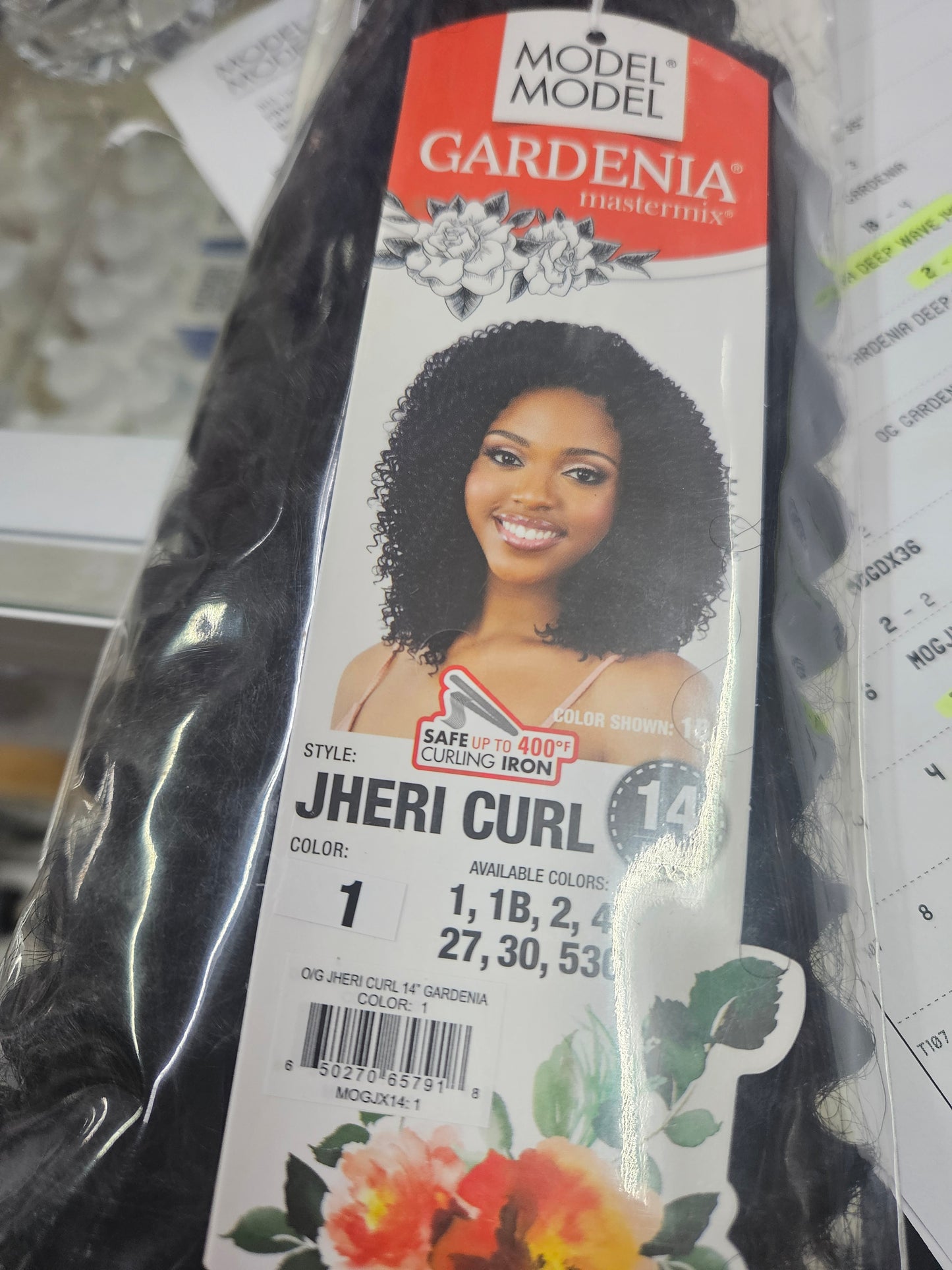 Model Model Gardenia Jheri Curl 14"