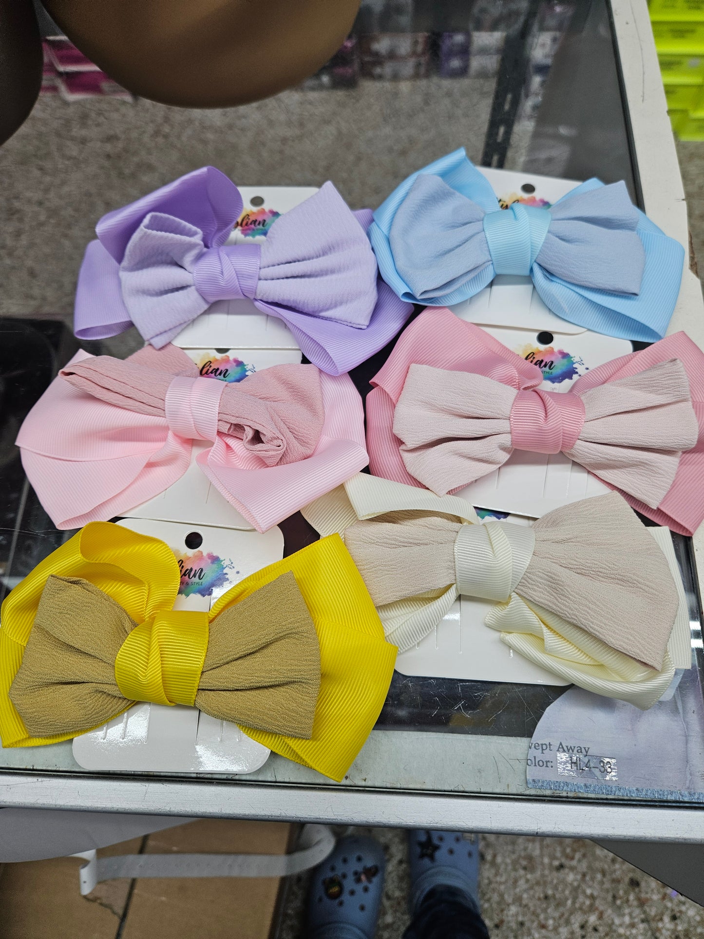Hair bows 6 different colors