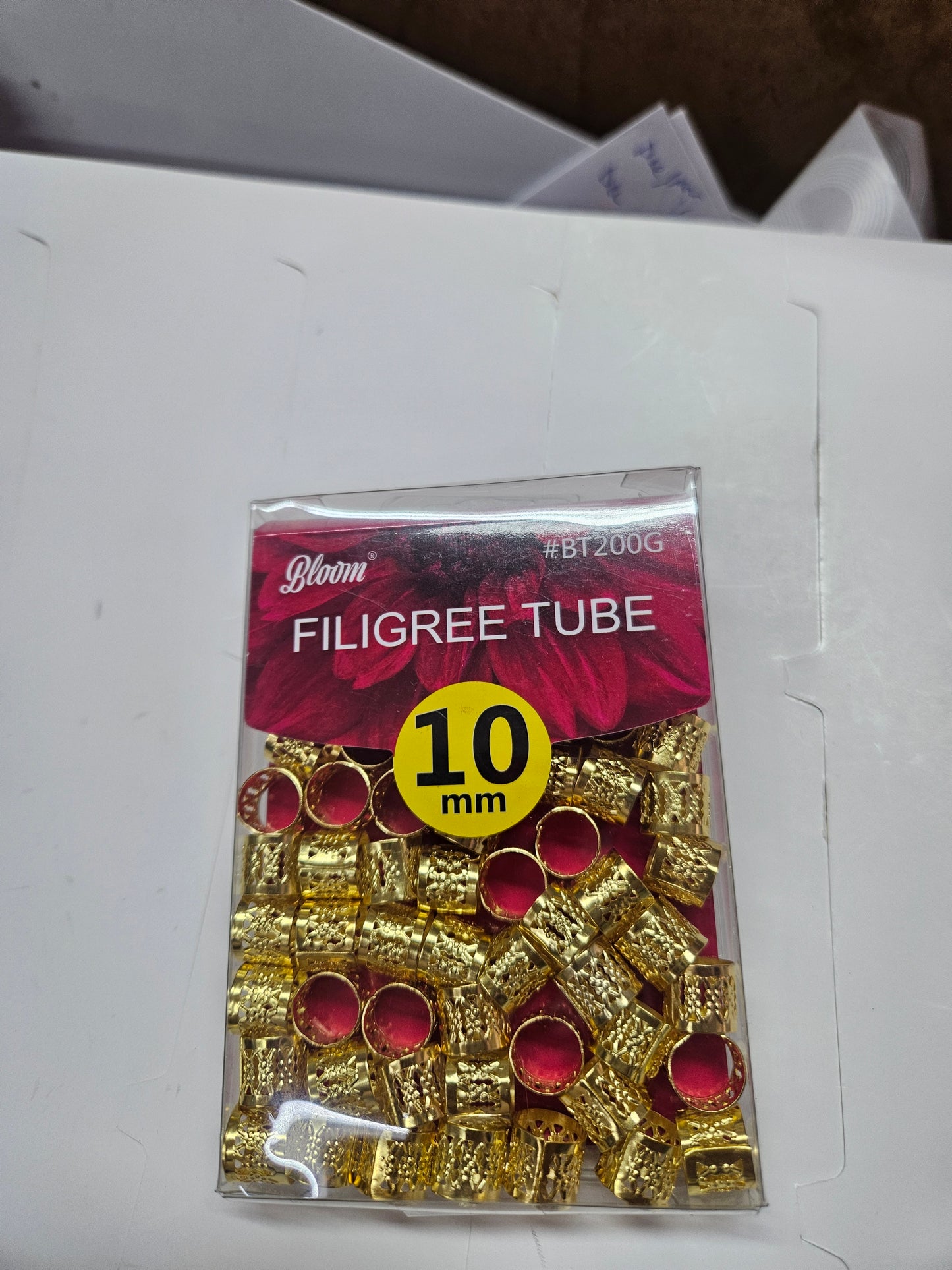 Filigree tube