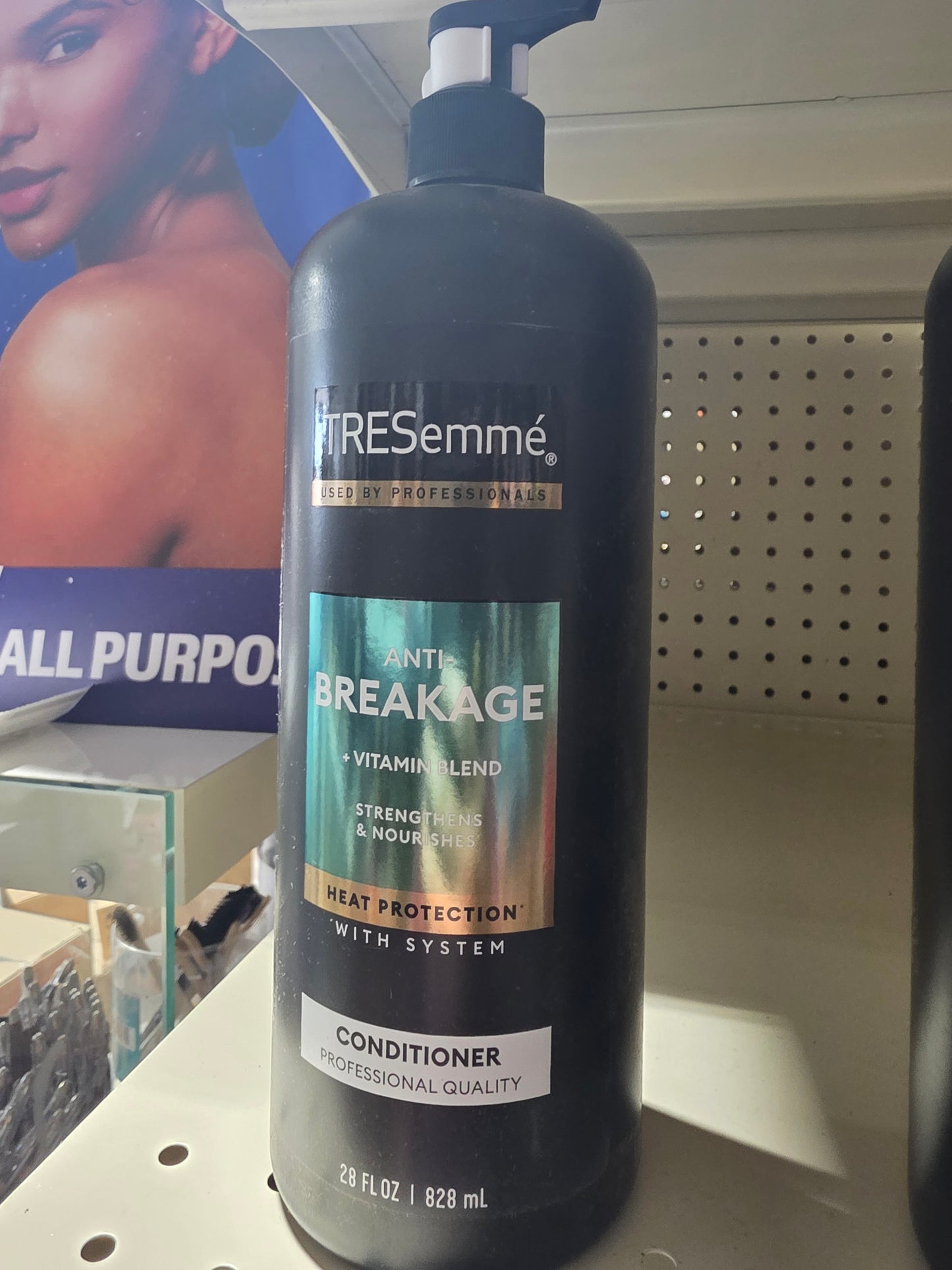 Tresemmé anti breakage vitamin blend conditioner
