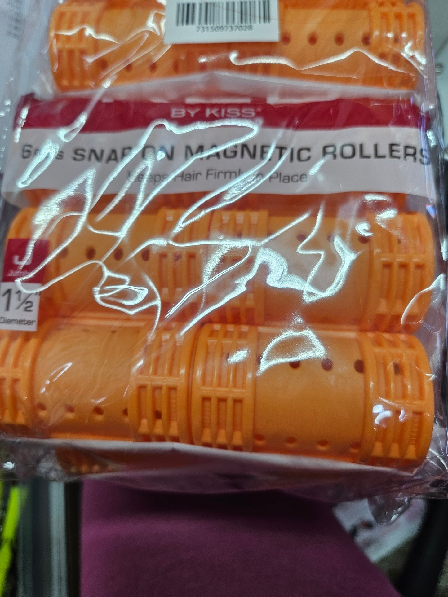 Red 6pc snap on magnetic rollers