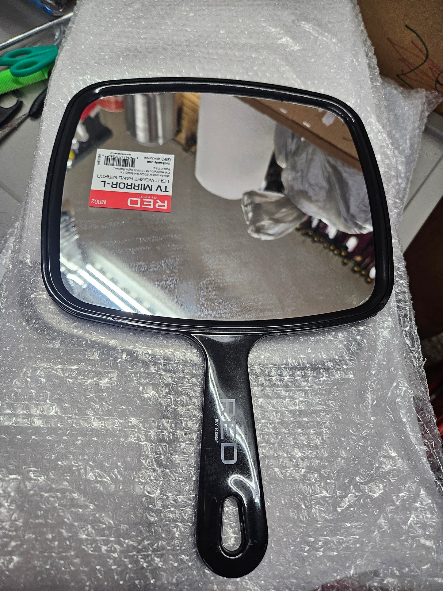 Red TV Mirror L