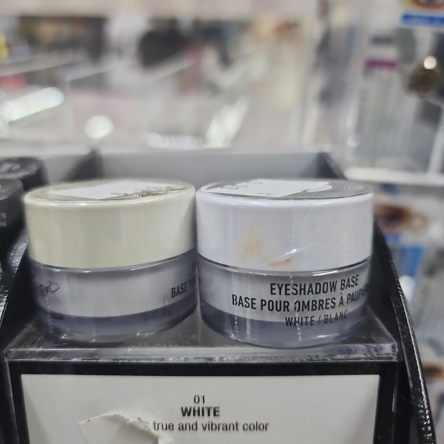 Eyeshadow base white