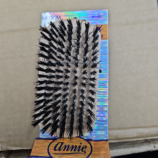 Annie medium Military brush