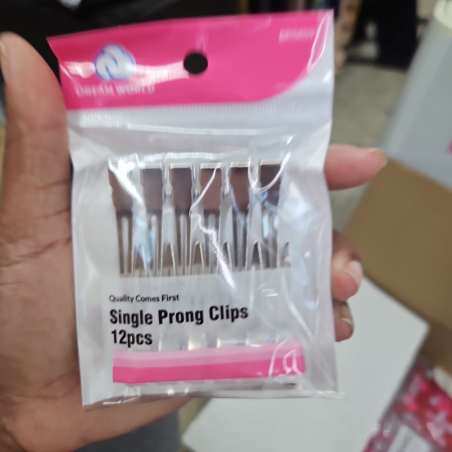 Dream single prong clips