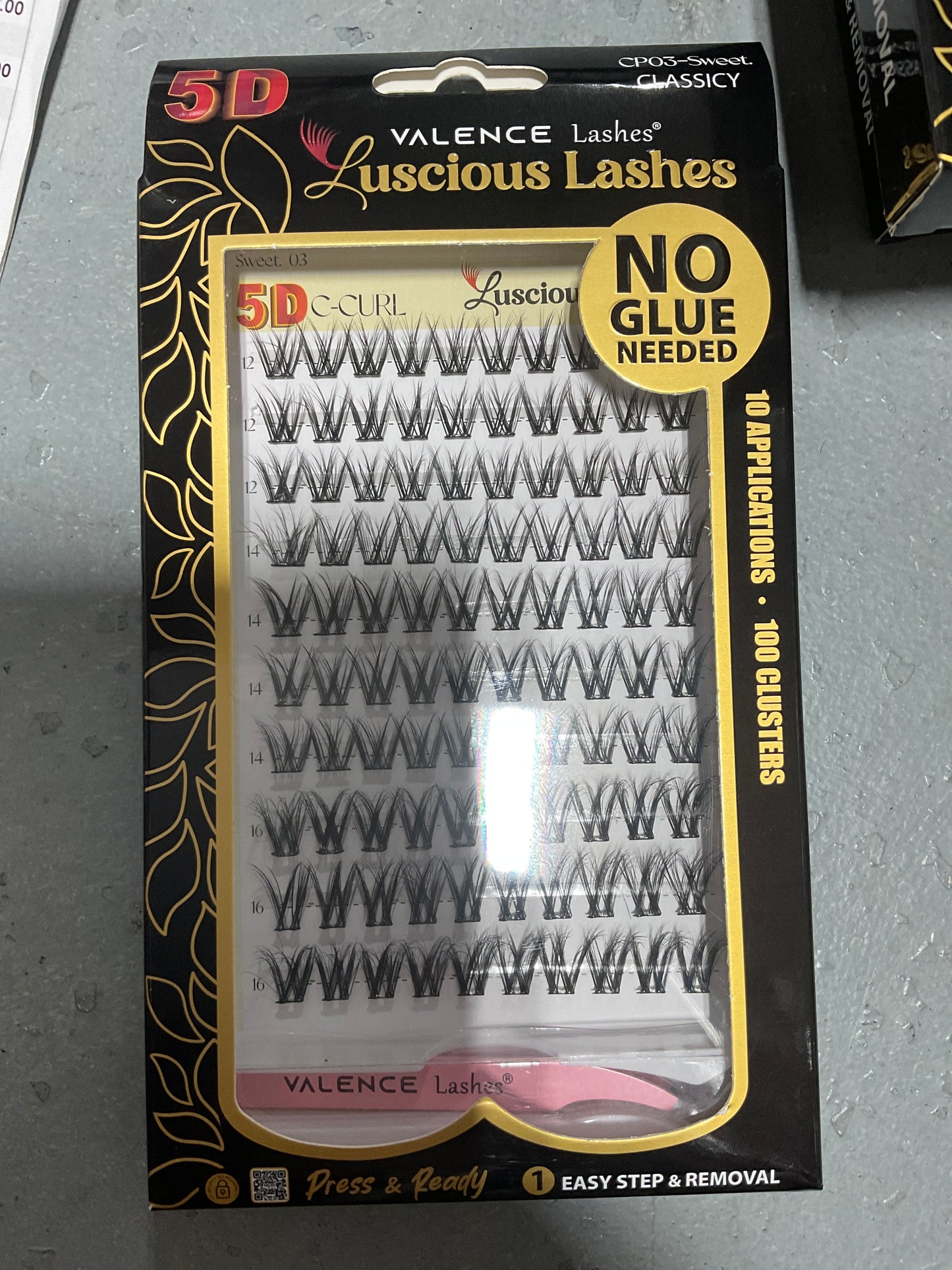 Valence Luscious 100pc Lash Cluster No Glue needed