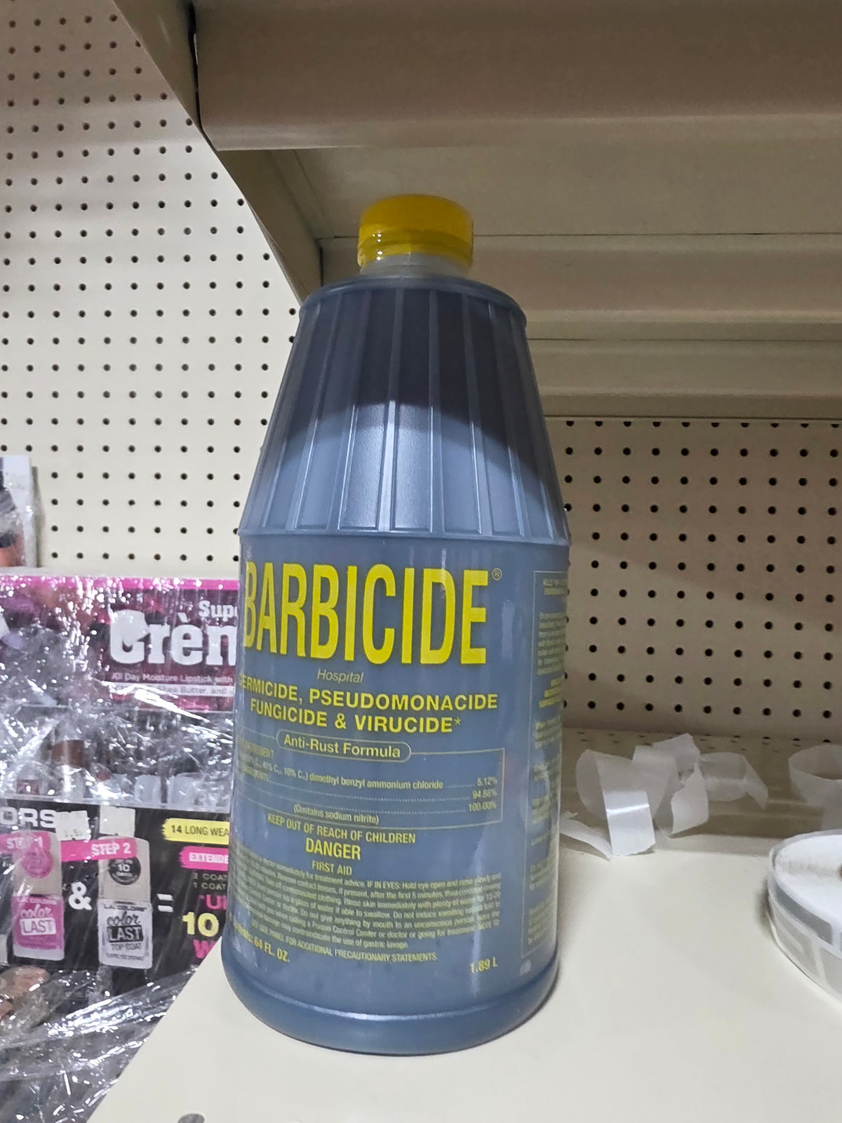 BARBICIDE DISNFECTANT HALF GAL by Beauty Giant