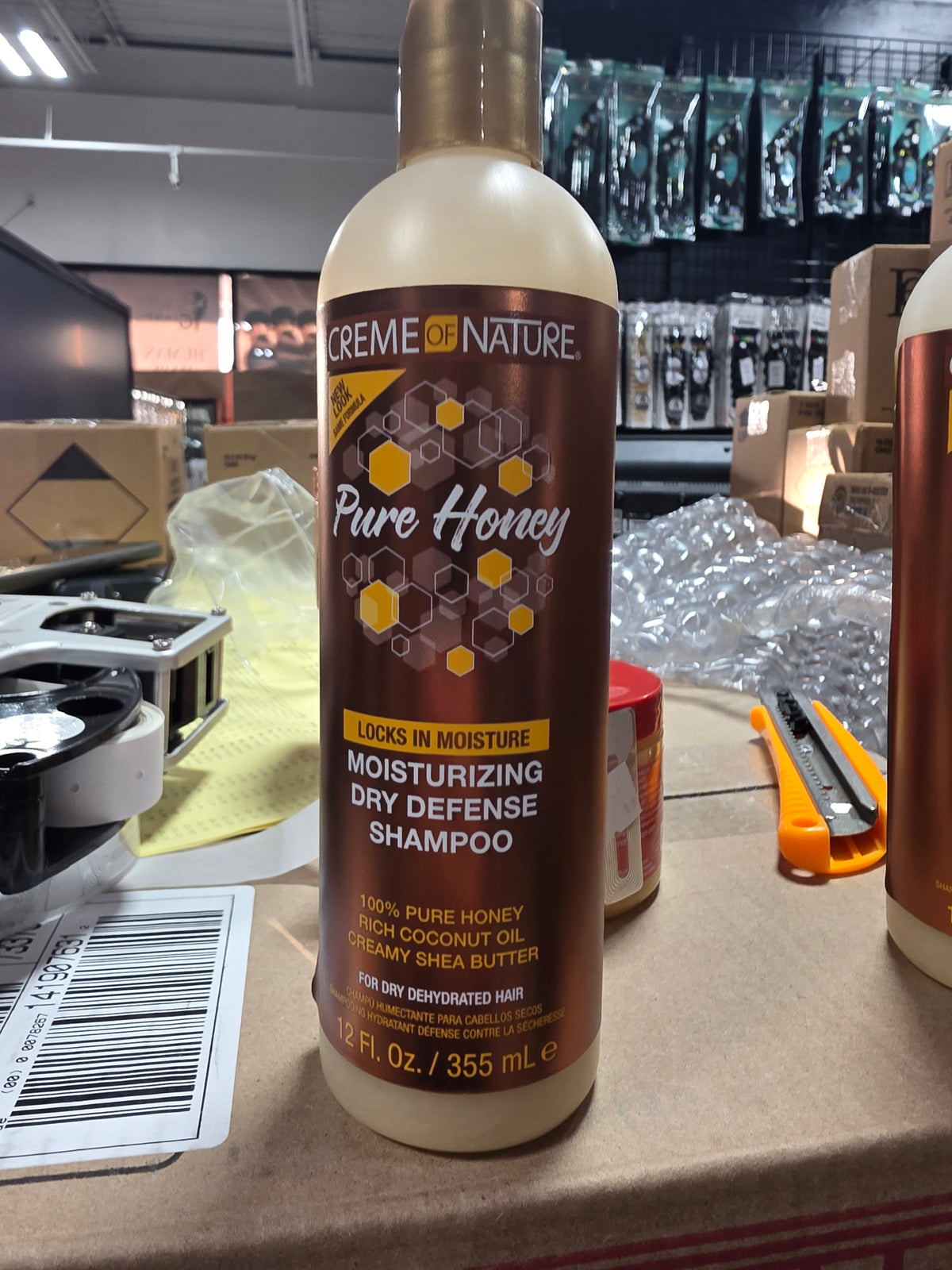CRM/NAT PURE HONEY SHAMPOO 12OZ by Beauty Giant