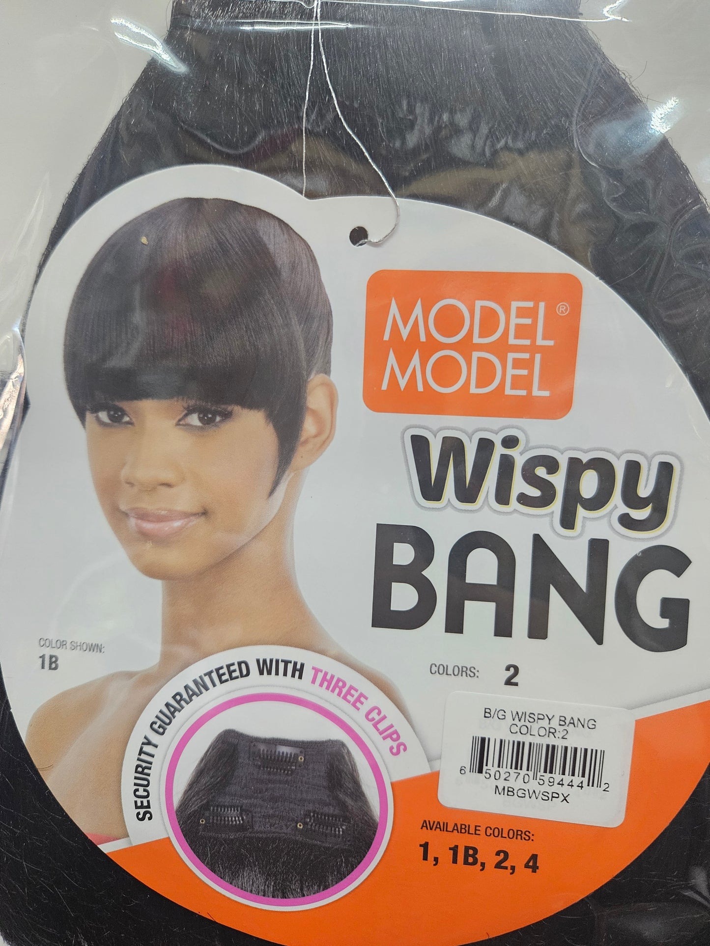 Model model wispy bang