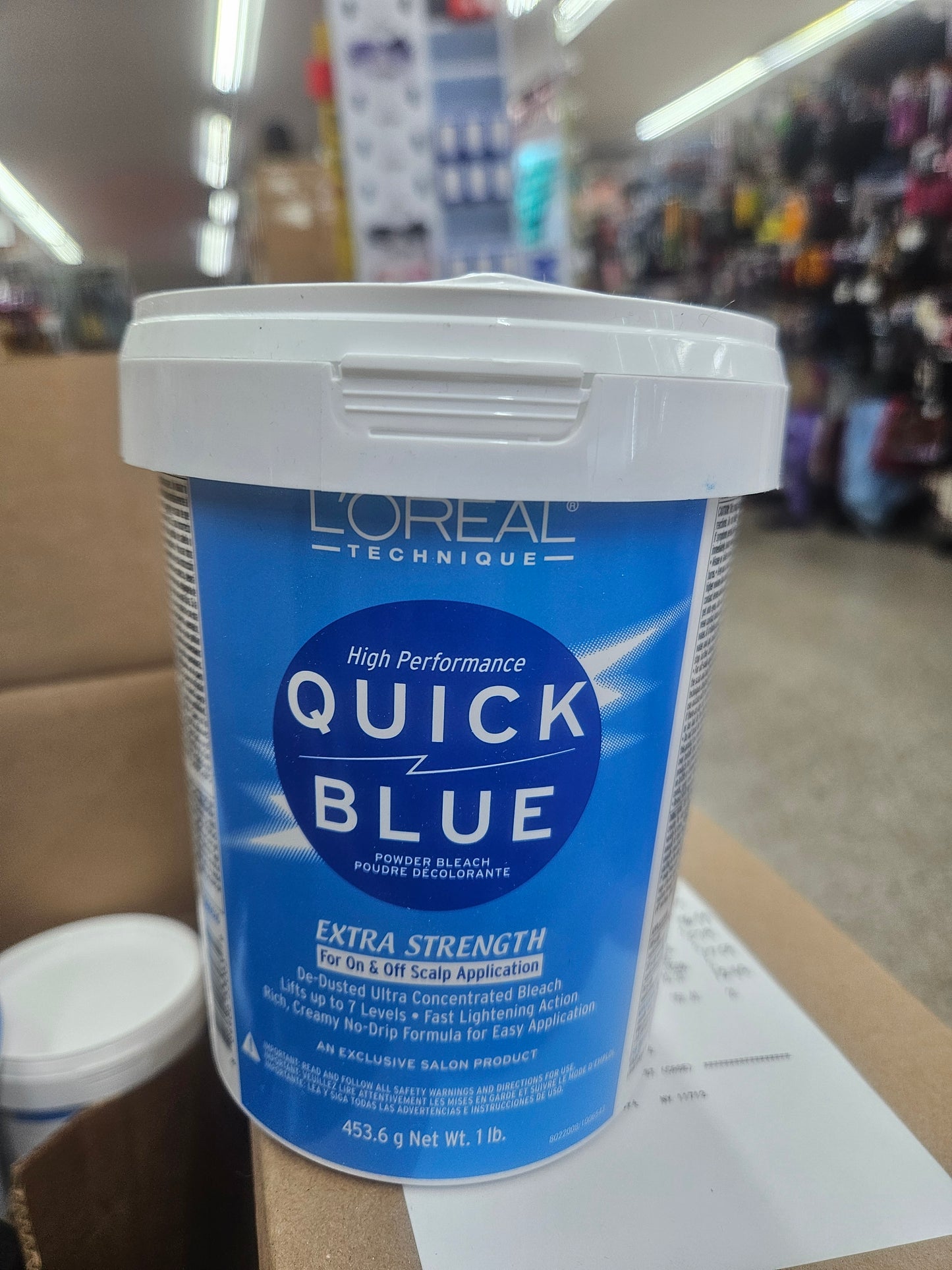 Loreal  quick blue powder bleach. 1 lb