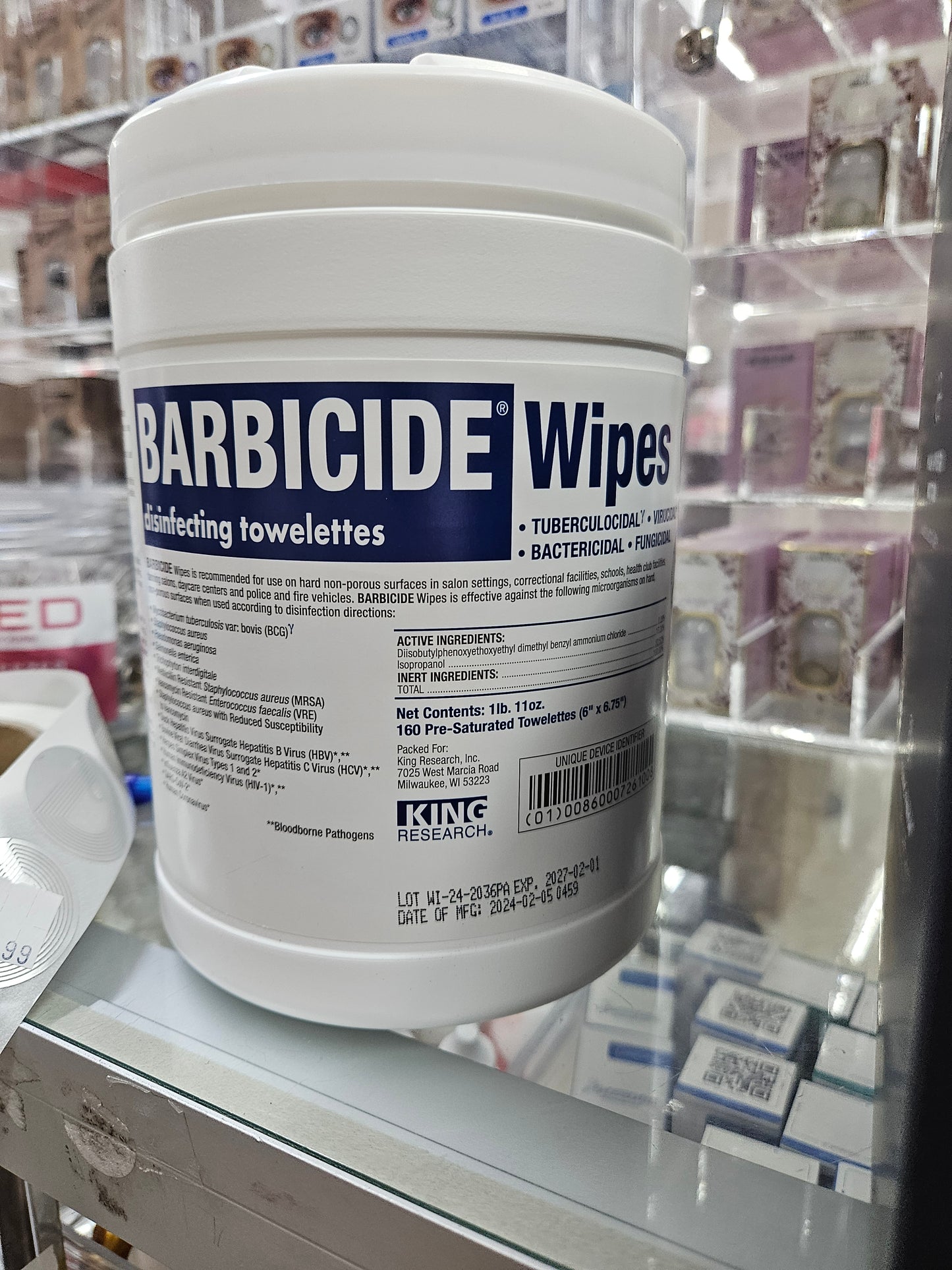 Barricade disinfecting wipes