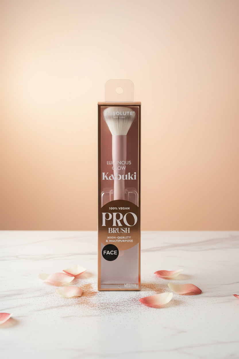 Pro Luminous glow soft kabuki brush by Beauty Giant