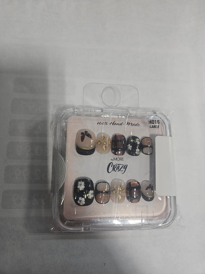 Noblesse crazy nails by Beauty Giant