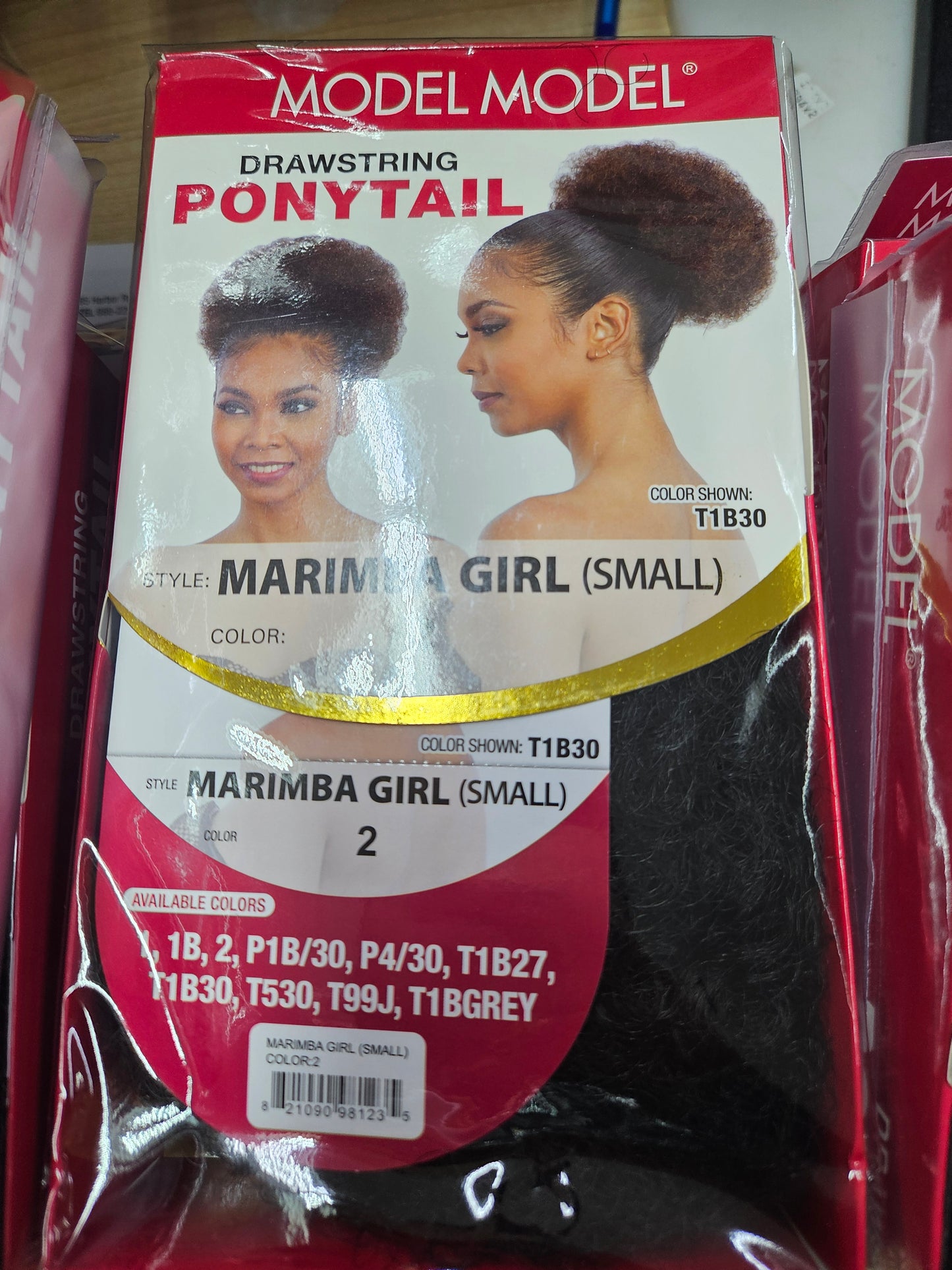 Model model marimba girl (small)