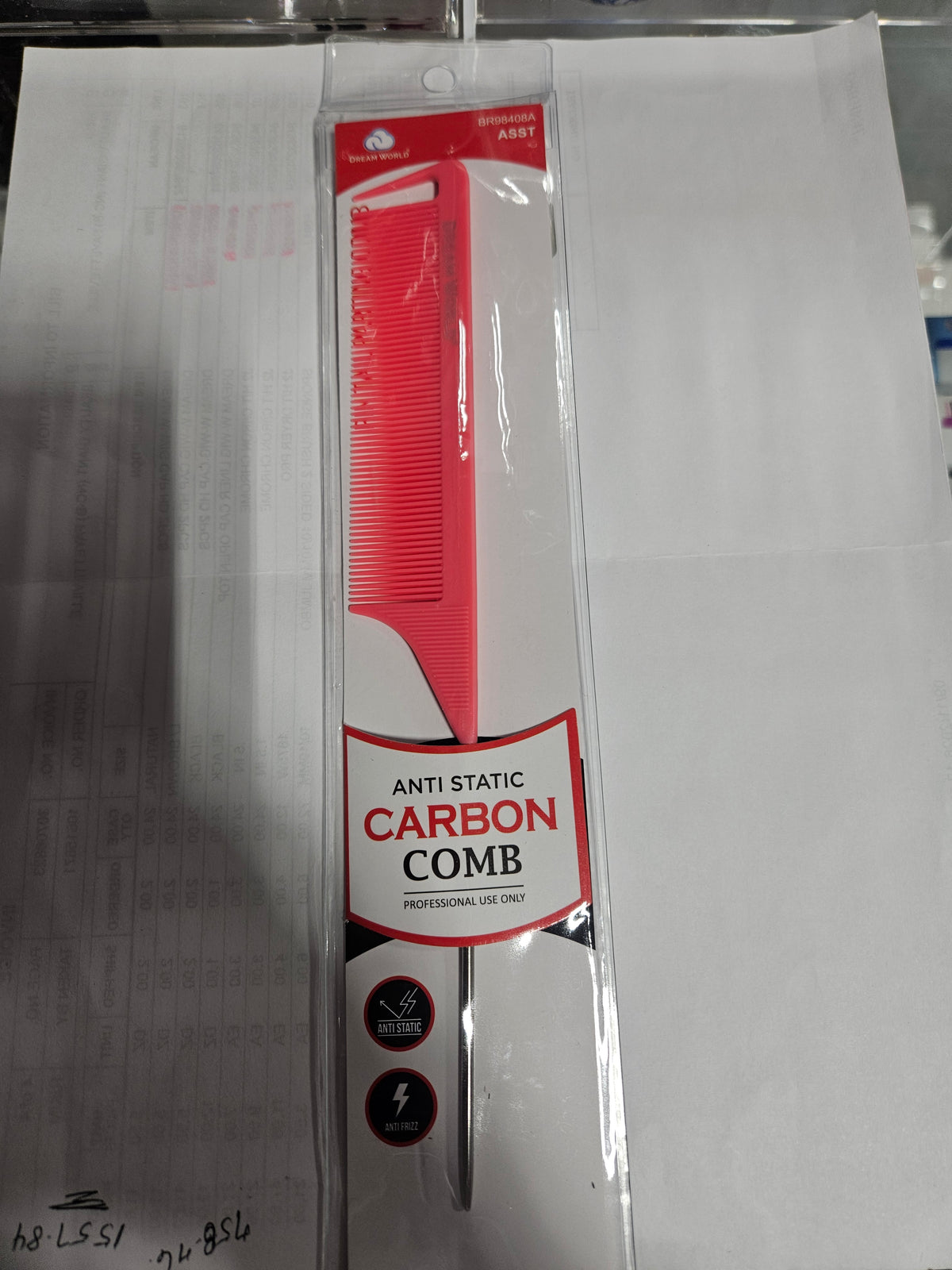 Dream world anti static carbon comb BR98408A. (ASST) by Beauty Giant