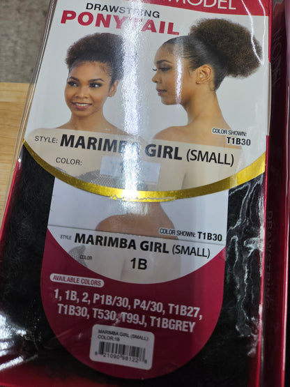 Model model marimba girl (small)