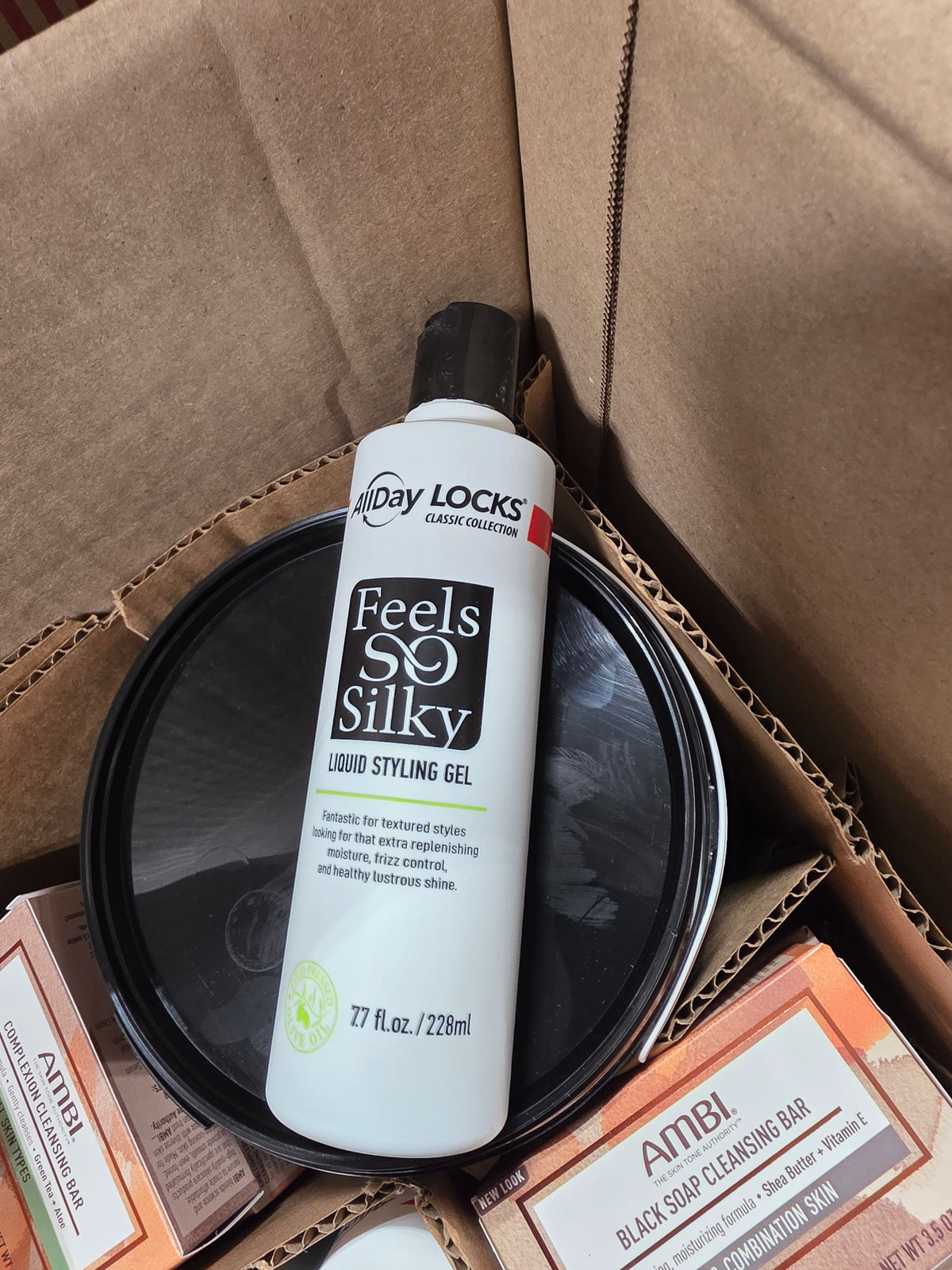 ALLDAY LOCKS FEEL SO SILKY 7.7Z by Beauty Giant