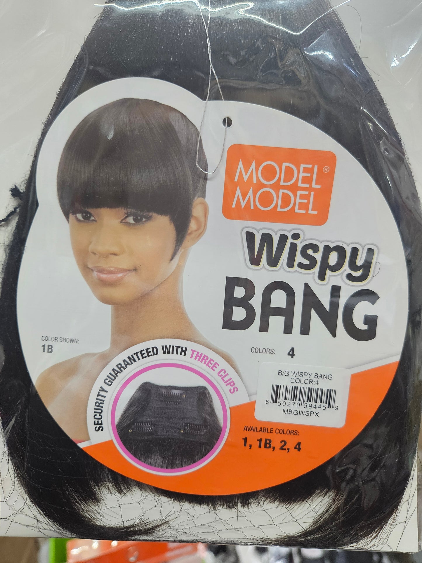 Model model wispy bang