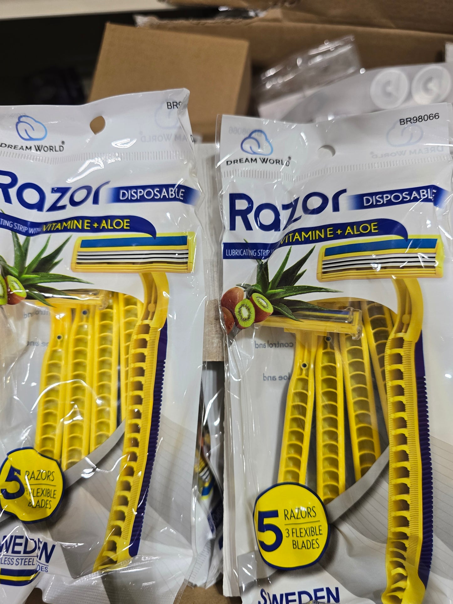 Razor disposable br98066 by Beauty Giant