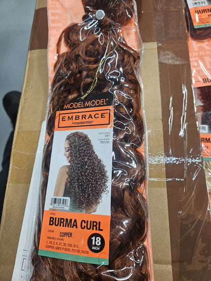 Model model embrace Burma curl by Beauty Giant